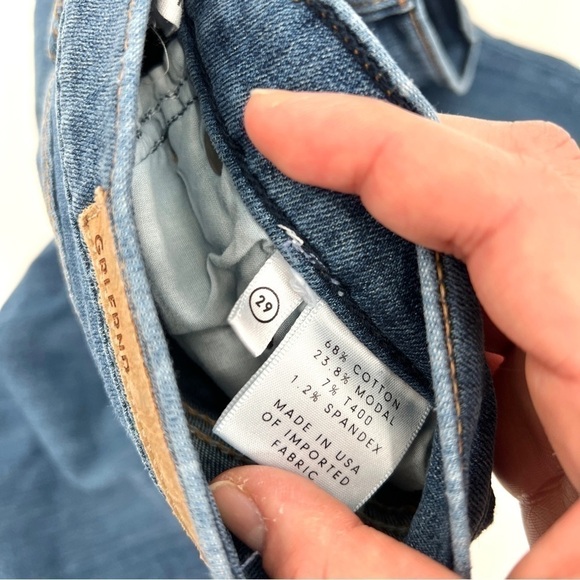 GRLFRND Woman's Medium Wash Distressed Kendal High-Rise Jeans Size 29 - Picture 6 of 13